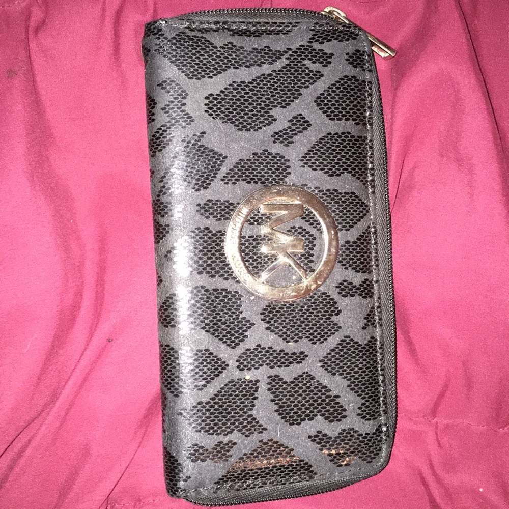 Michelle Kors wallet